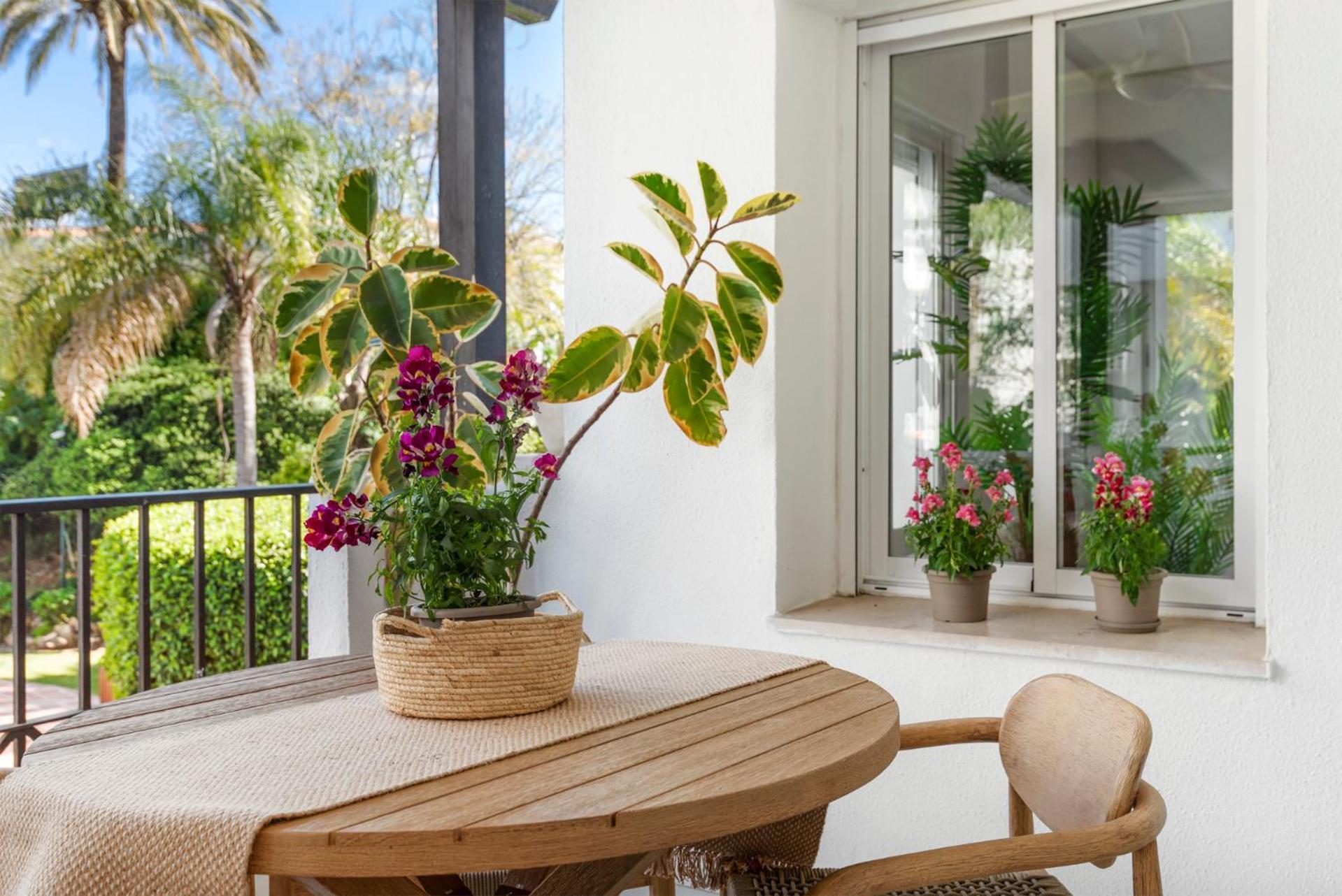Charming And Spacious Apartment In Medina Garden - Puerto Banus Marbella Eksteriør bilde